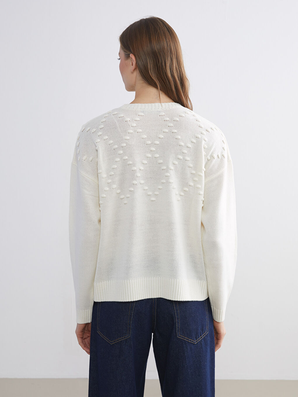 Свитер из трикотажа с круглым вырезом и цветочной вышивкой для Женское-3