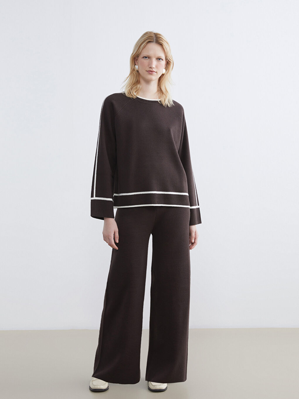 Crew Neck Stripe Detailed Women's Knitwear Sweater-1