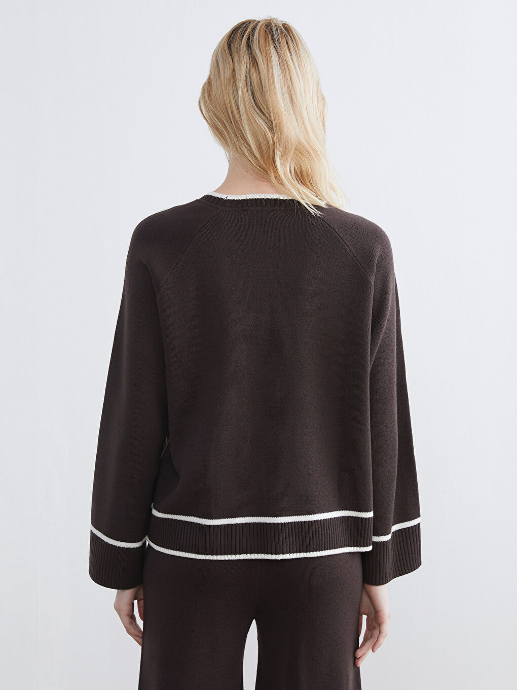 Crew Neck Stripe Detailed Women's Knitwear Sweater-3