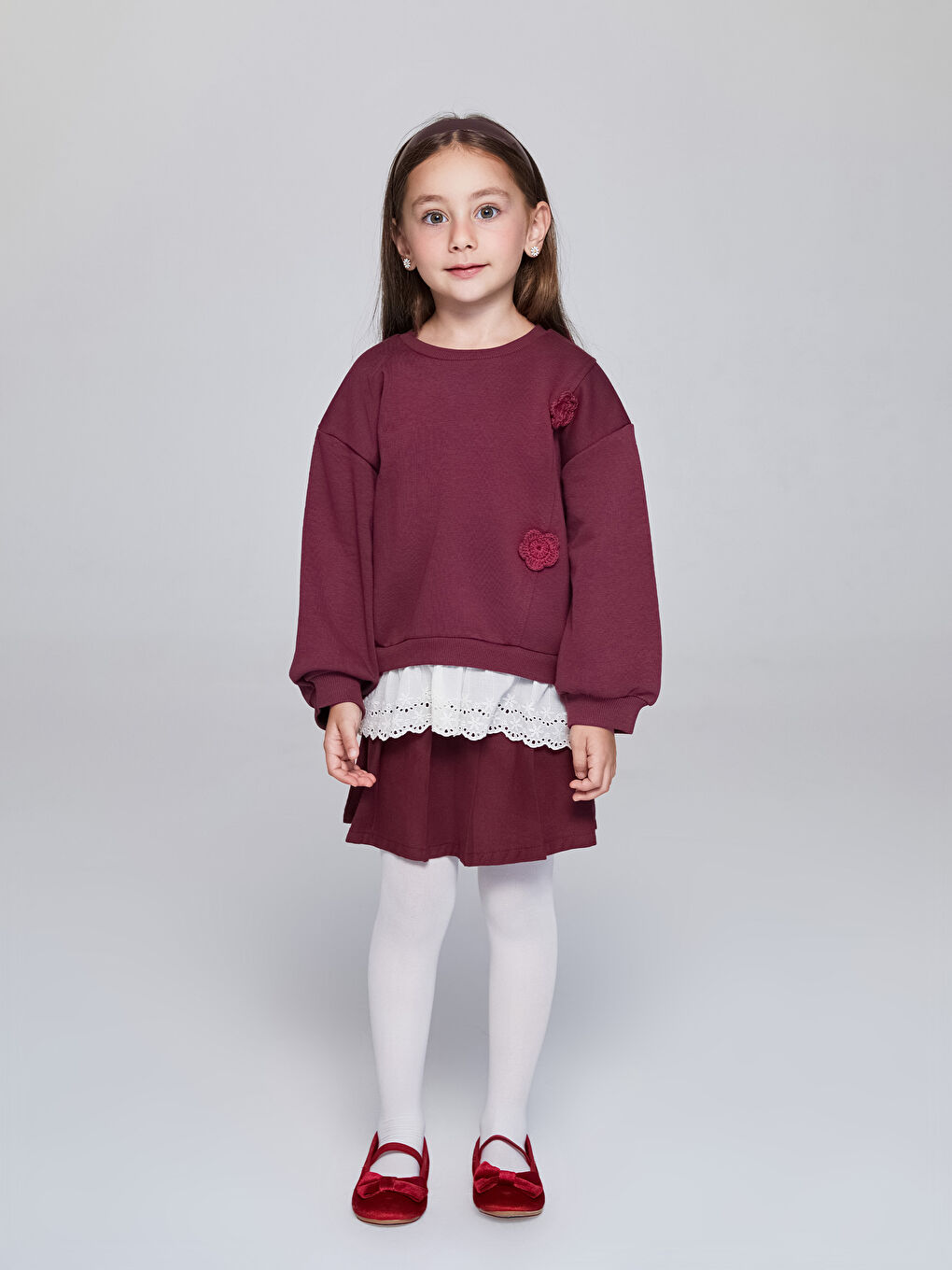 Crew Neck Flower Appliqued Girls' Sweatshirt-1