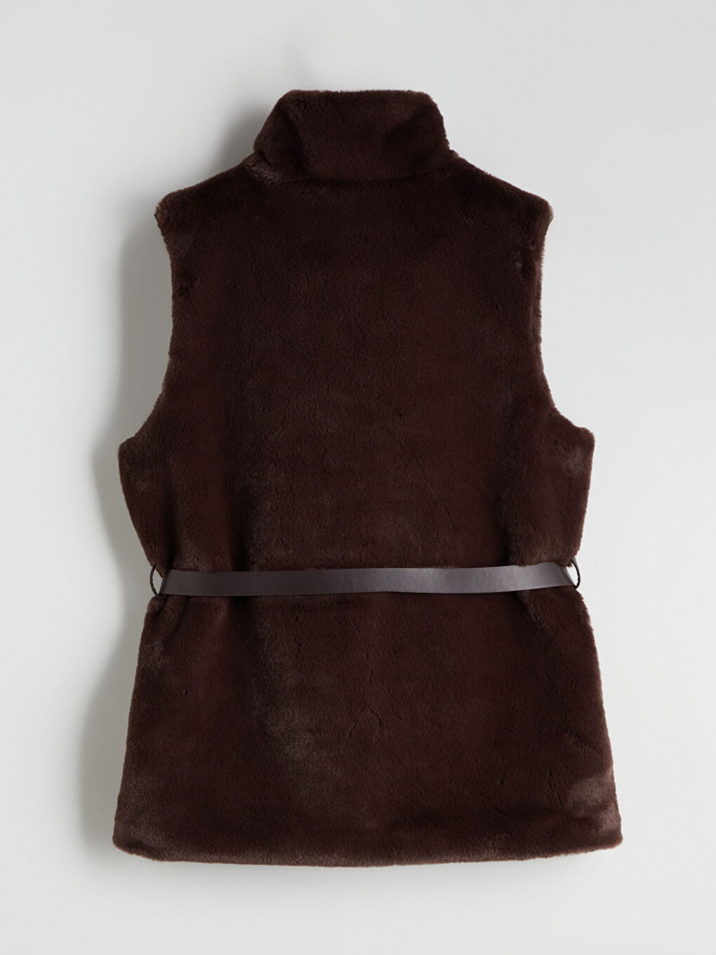 Kahverengi Dik Yaka Beli Kemerli Kadın Kürk Yelek-9