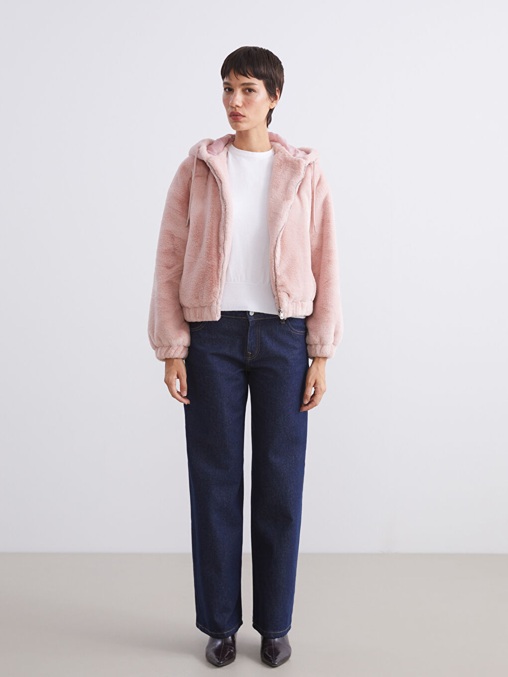 Pembe Kapüşonlu Kadın Kürk Ceket-1