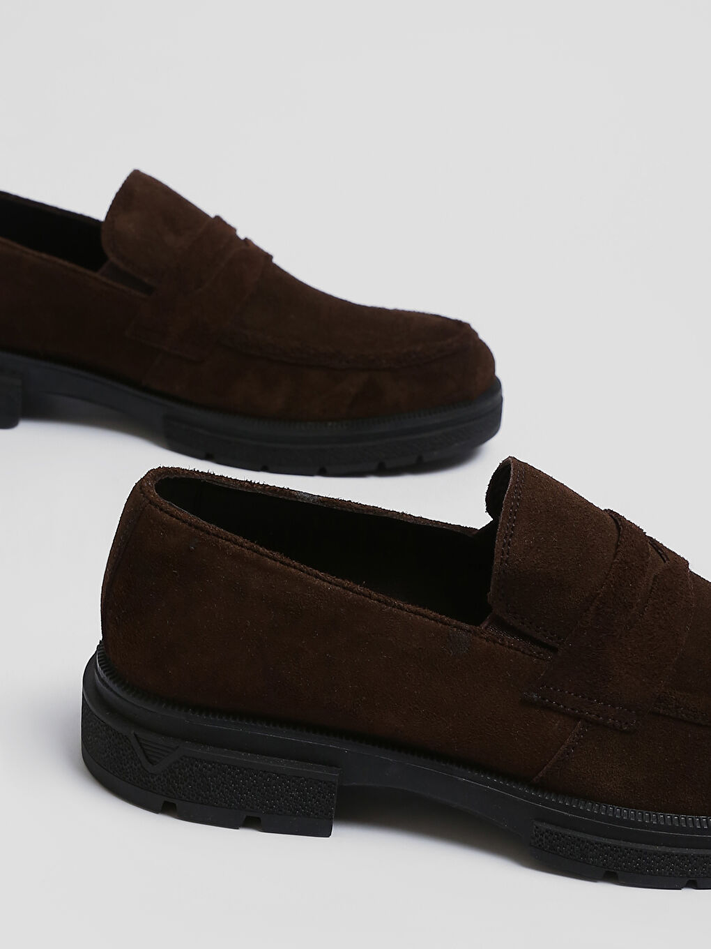 Faux Suede Men's Loafer Shoes-3