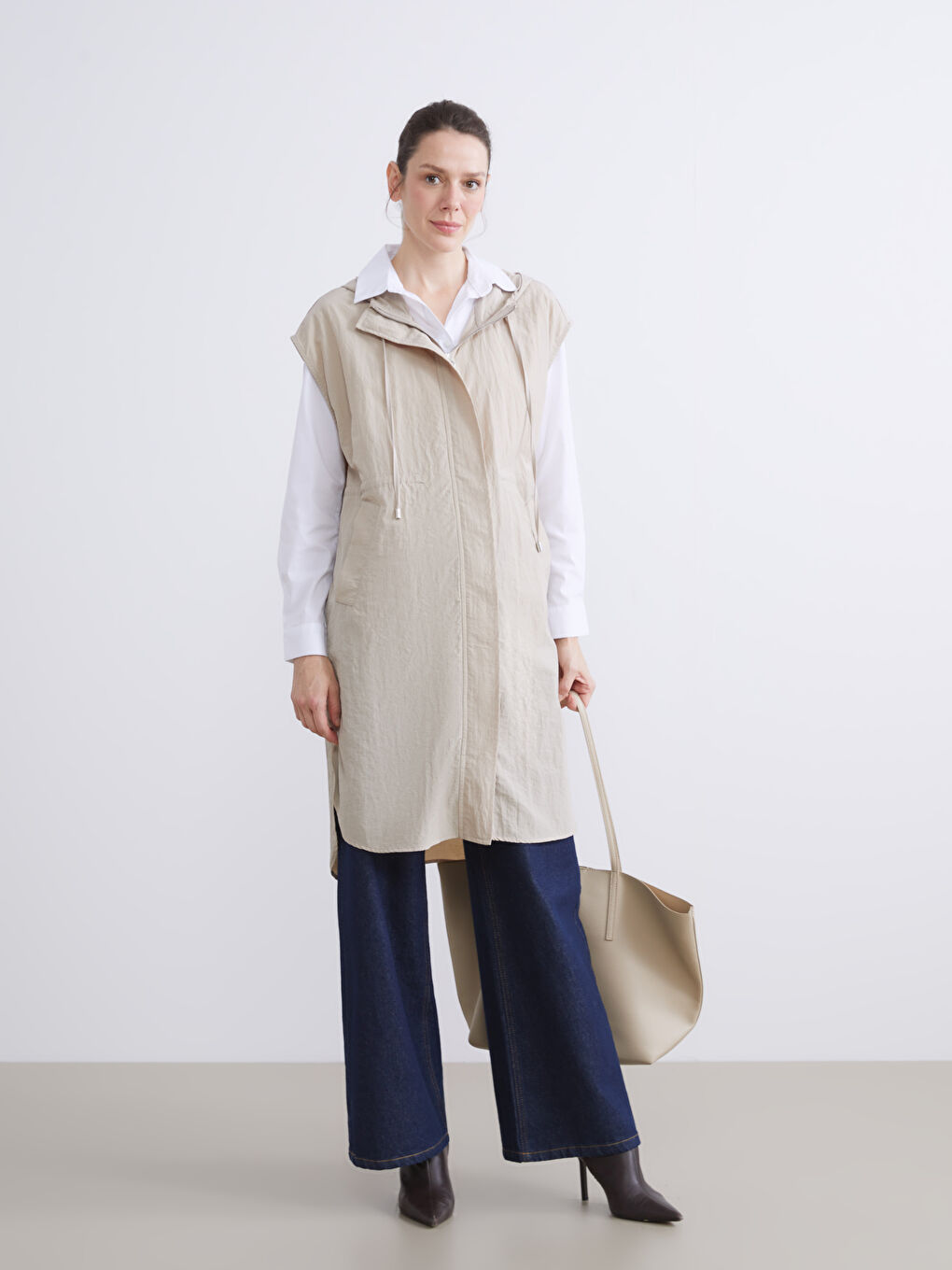 Hooded Poplin Oversize Women's Waistcoat-2