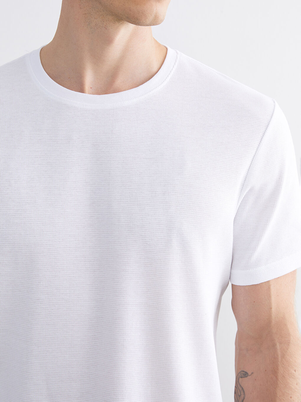 Crew Neck Plain Men's T-Shirt-2