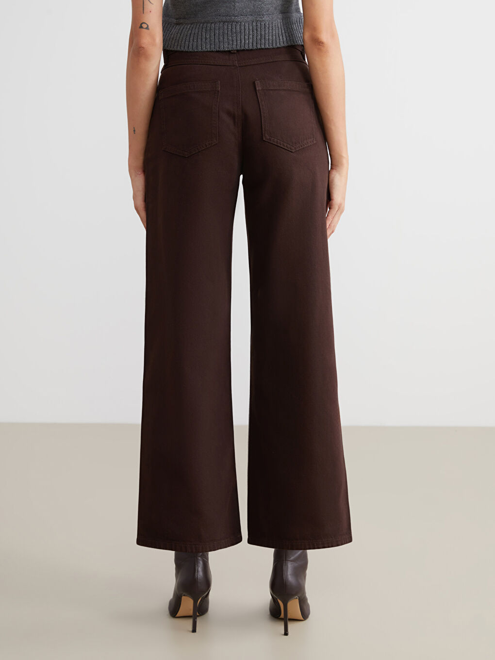 Wideleg Women's Jeans-3