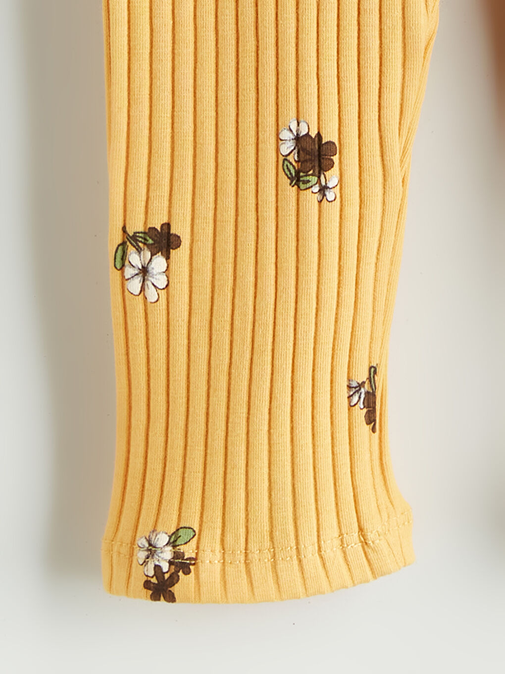 Sarı Beli Lastikli Çiçekli Kız Çocuk Tayt-1