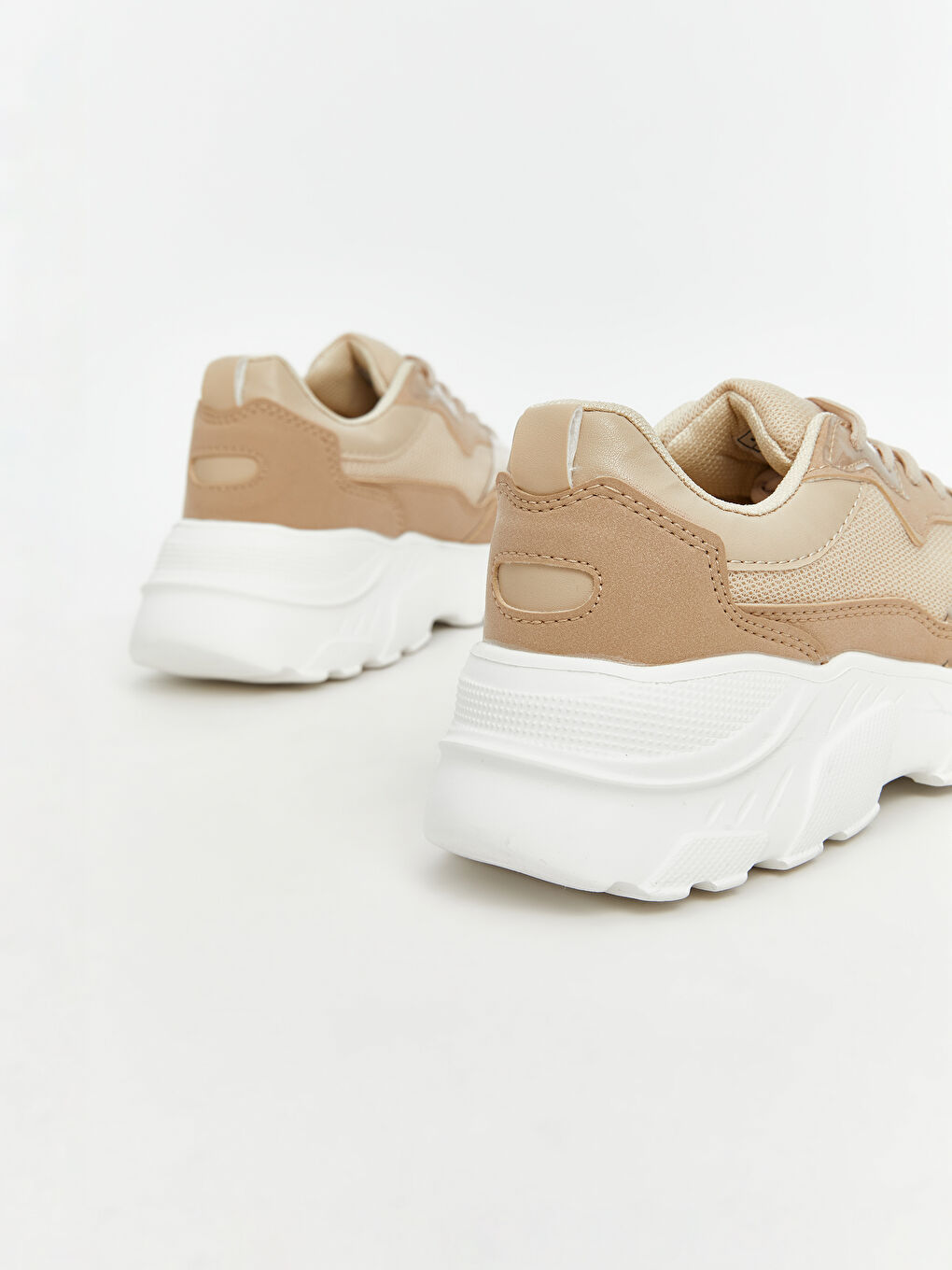 Bej Bağcıklı Kadın Spor Ayakkabı-4
