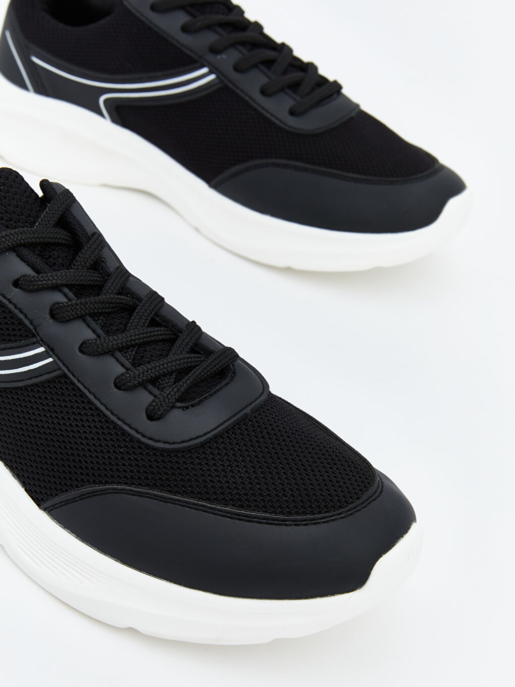 ملف مفصل حذاء رياضي للرجال-2