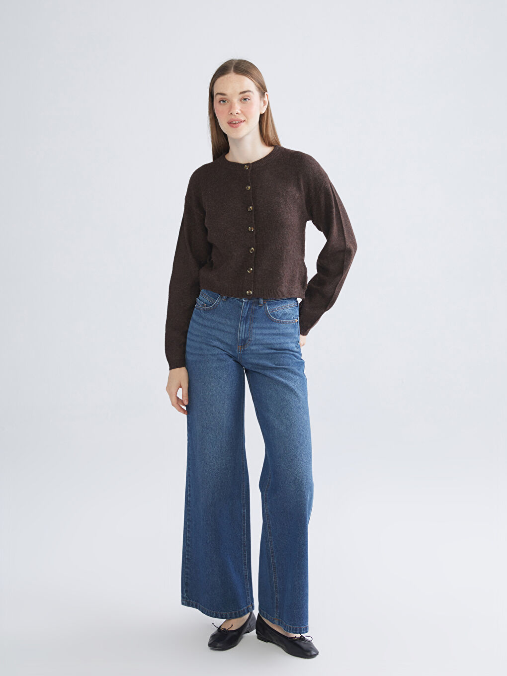 Crew Neck Women's Knitwear Cardigan-1