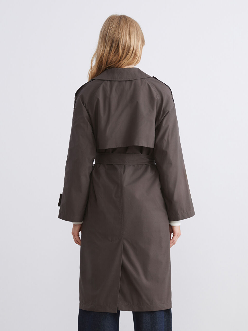 Kahverengi Ceket Yaka Kadın Trençkot-4