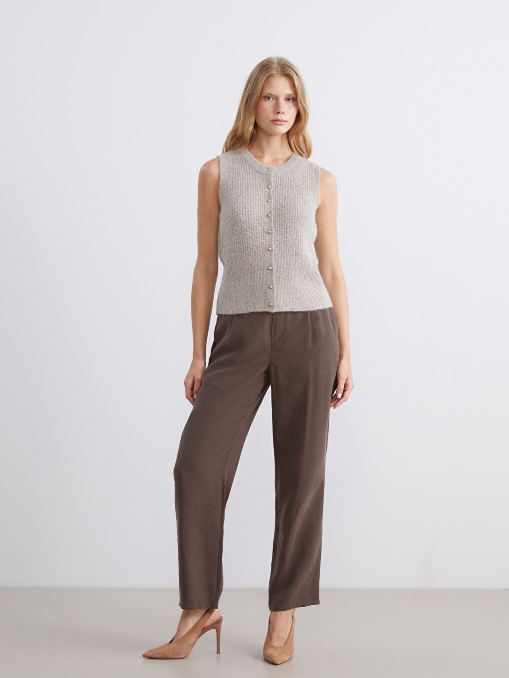 Žena BEŽ Kratki kaput-1