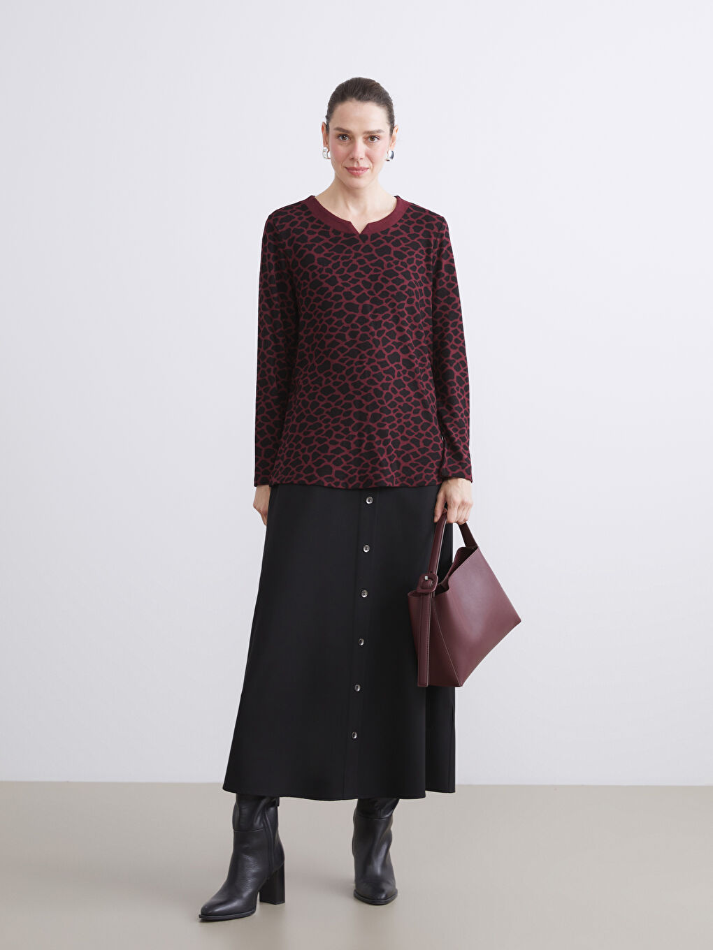 Crew Neck Leopard Print Women's T-Shirt-1