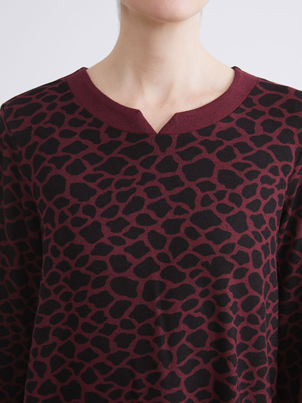 Crew Neck Leopard Print Women's T-Shirt-2