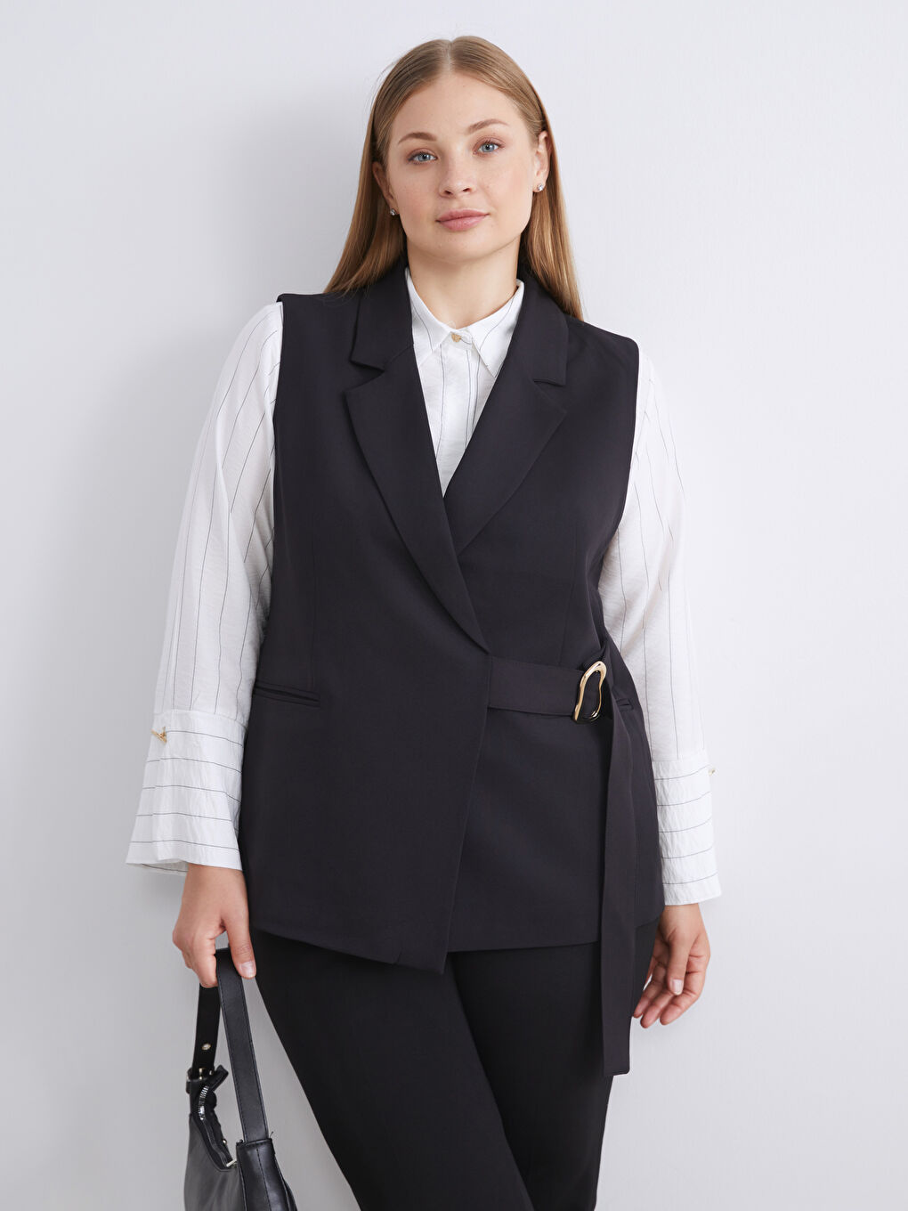 Siyah Kruvaze Yaka Kadın Klasik Yelek-1