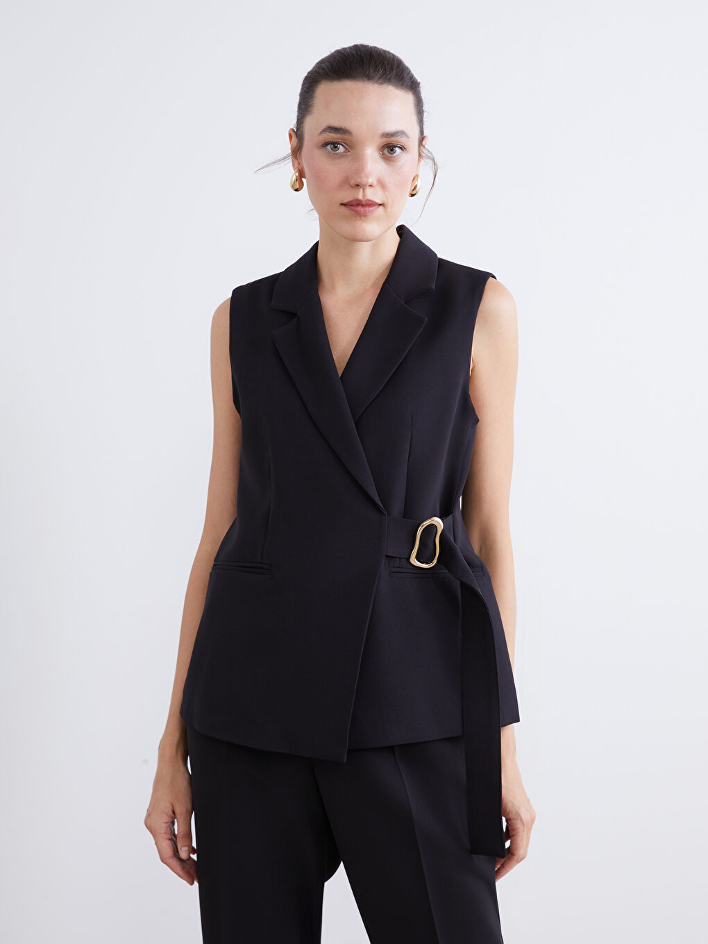 Siyah Kruvaze Yaka Kadın Klasik Yelek