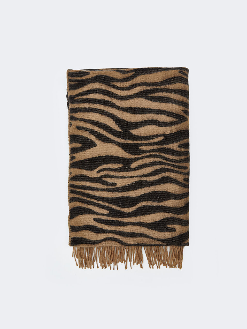 Kahverengi Zebra Desenli Püsküllü Kadın Atkı-1