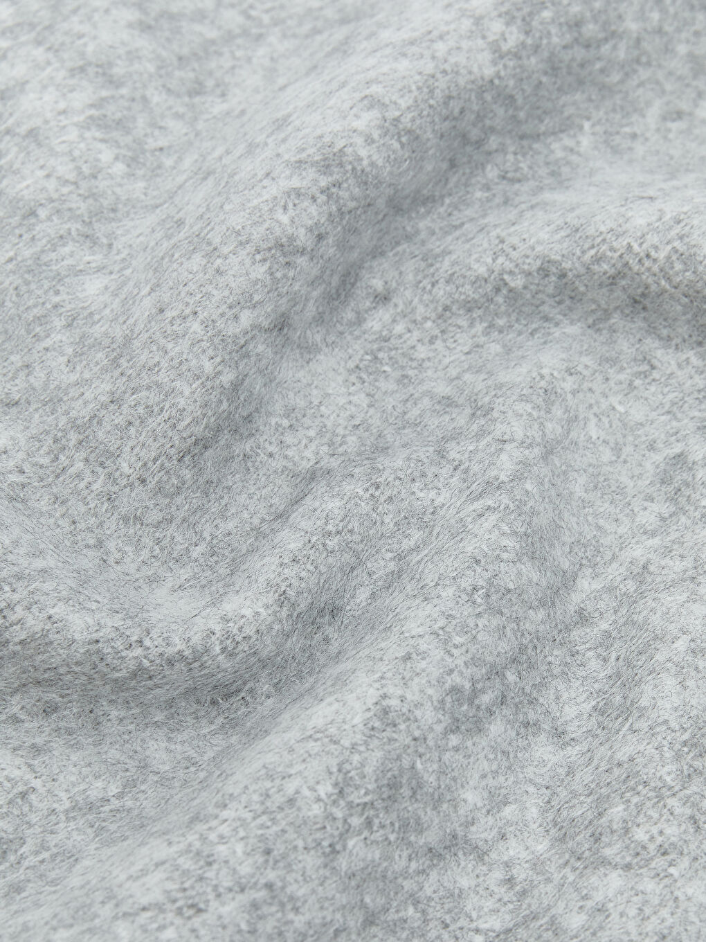 Gri Düz Püsküllü Kadın Atkı-2