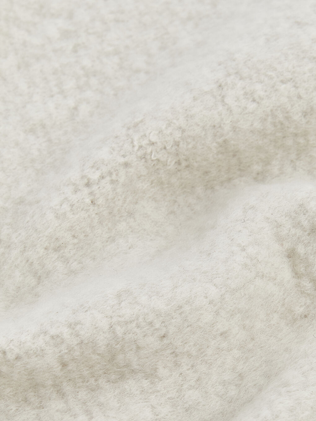 Ekru Püsküllü Kadın Atkı-2