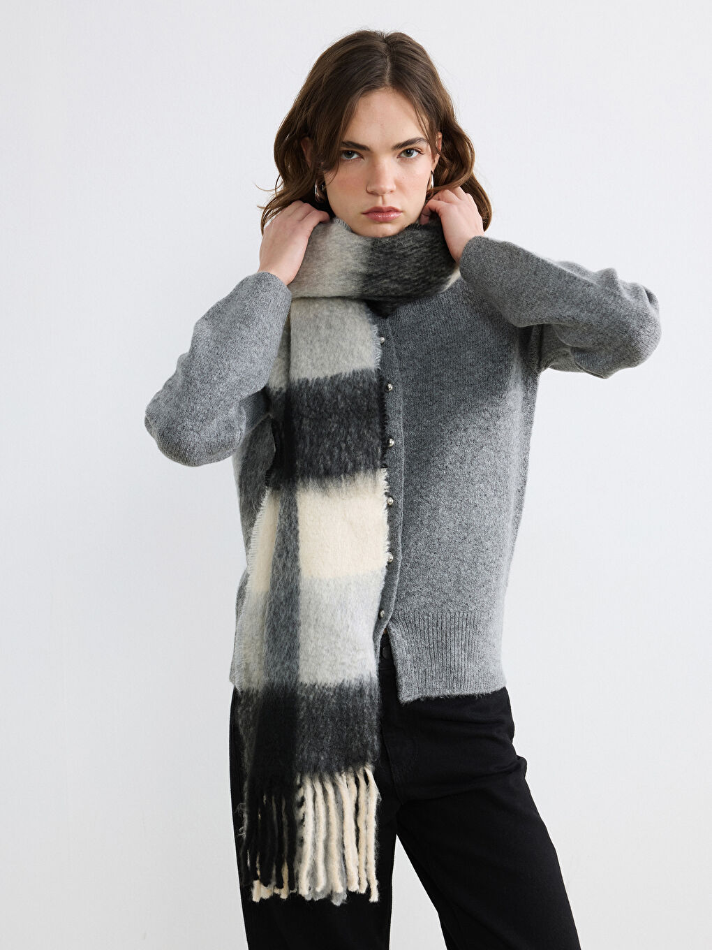 Fringed Plaid Women's Scarf