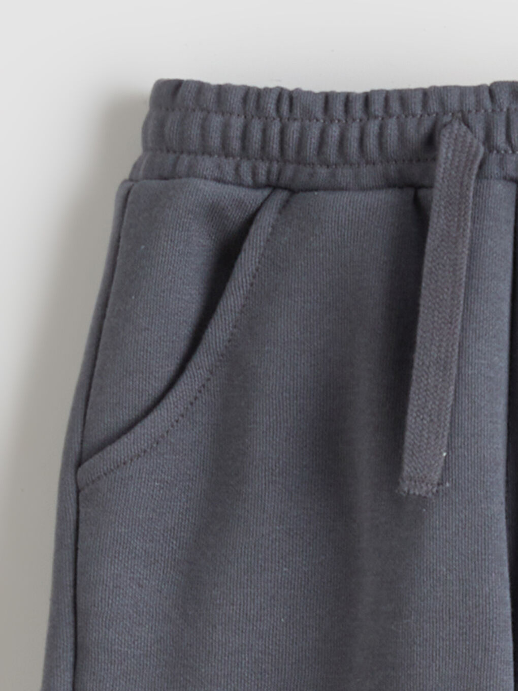 طقم أبيض ولد-5