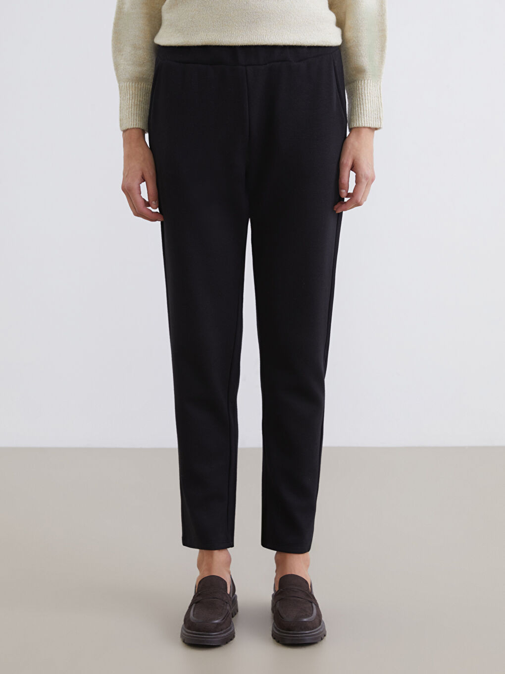 Plus Size Elastic Waist Women's Trousers-2