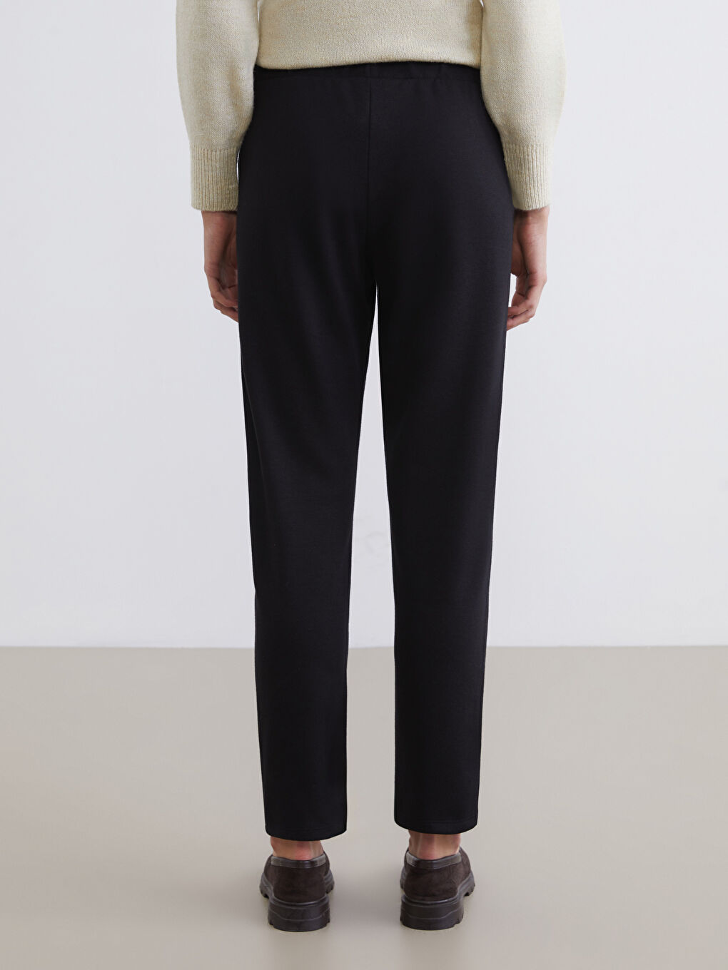 Plus Size Elastic Waist Women's Trousers-4