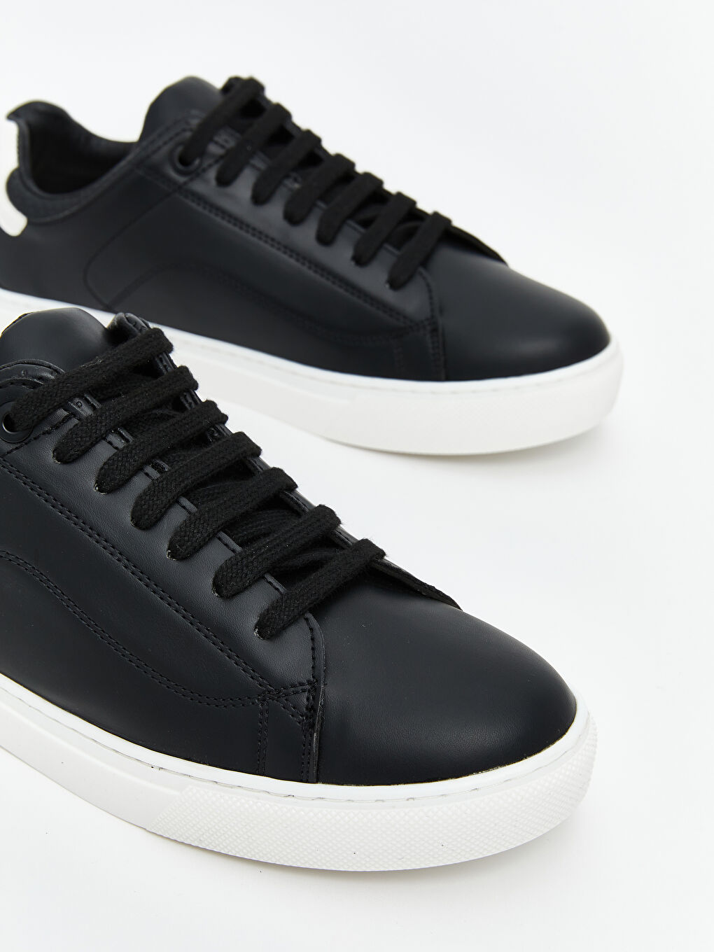 Lace-Up Men's Sneakers-2