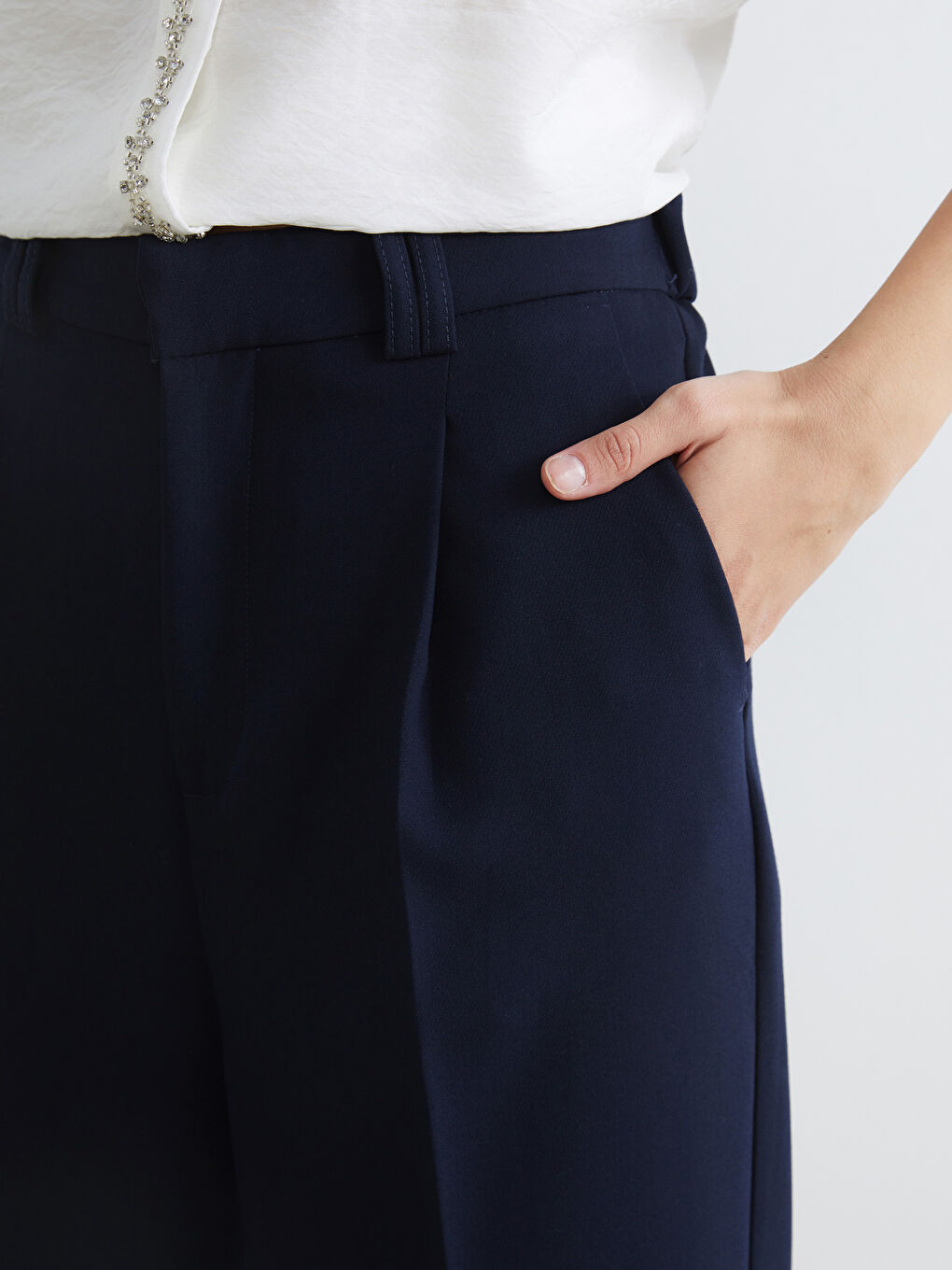 کەمەر لاستیک پانتۆڵی قیت بۆ ژنان-2