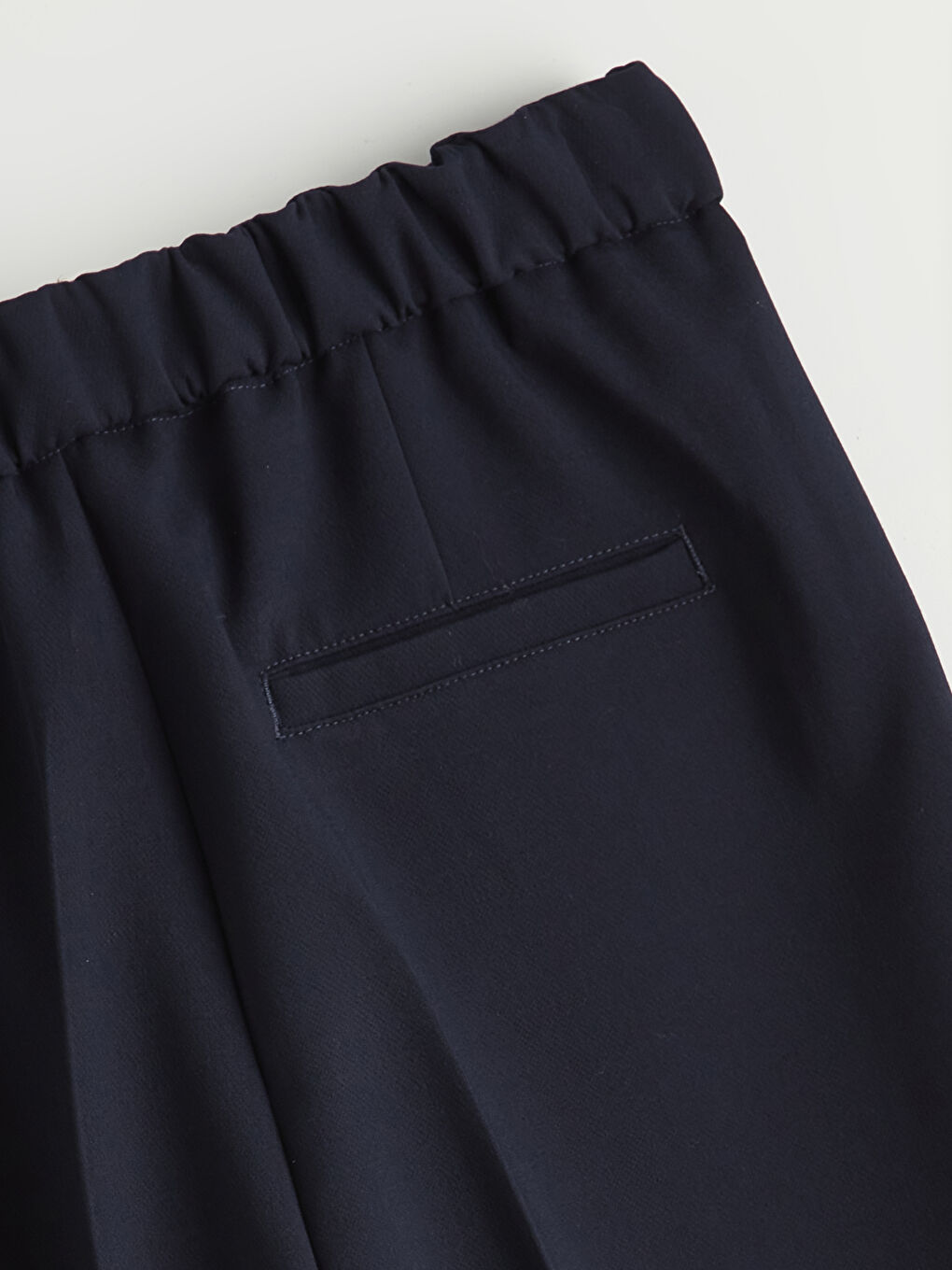 Lacivert Beli Lastikli Kadın Pileli Pantolon-1