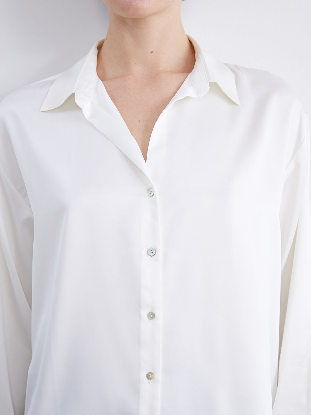 Оверсайз Сатиновая Женская Рубашка-2