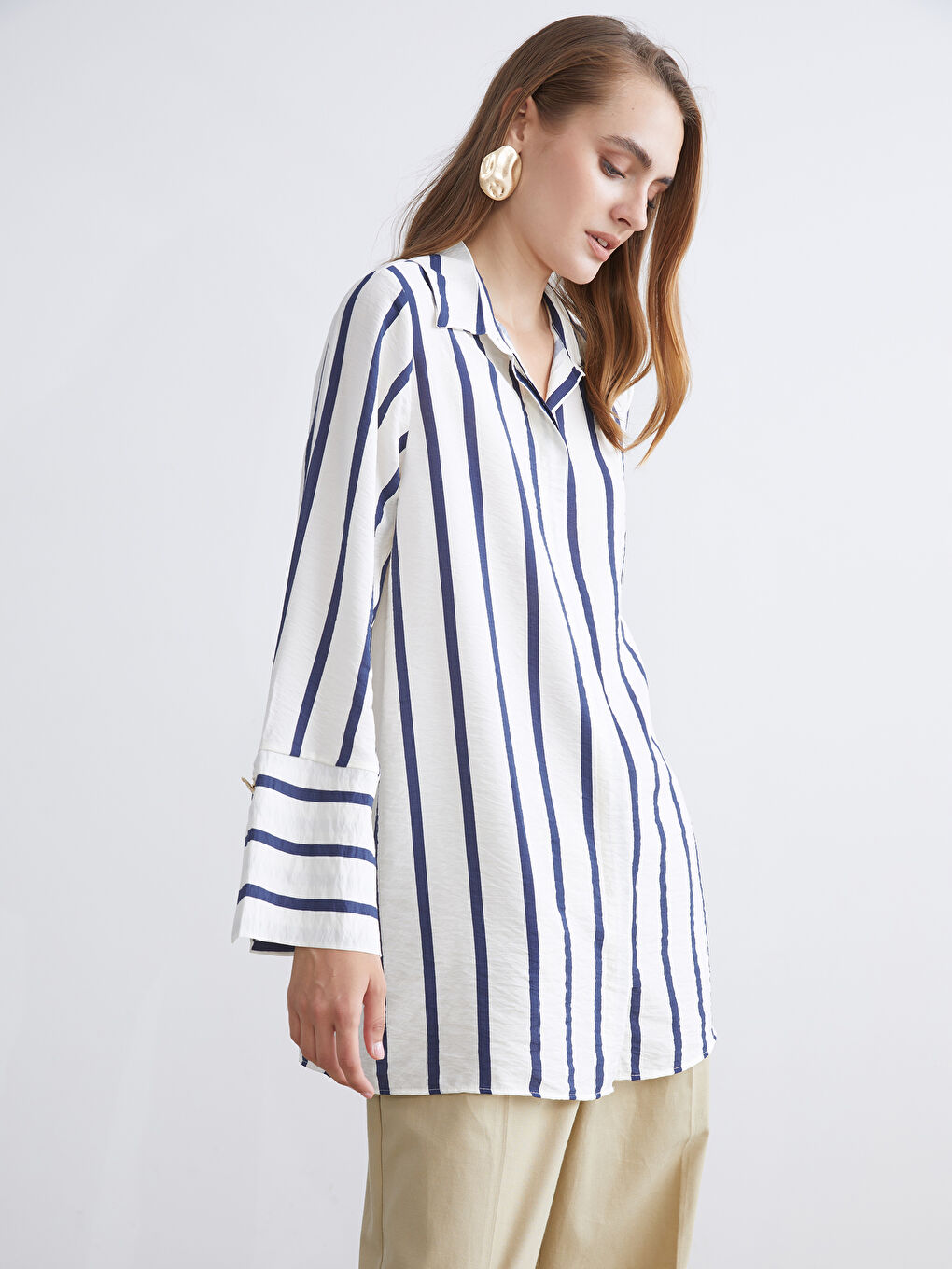 LCWAIKIKI Classic Striped Women's Shirt Tunic -W5IN14Z8-LGS