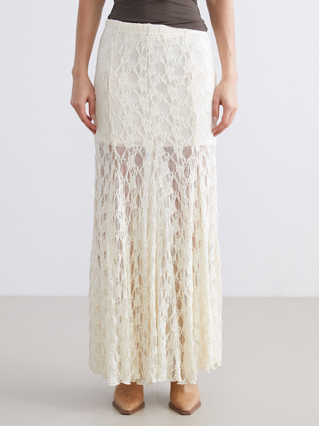 Ekru Beli Lastikli Dantelli Fırfırlı Etek-1