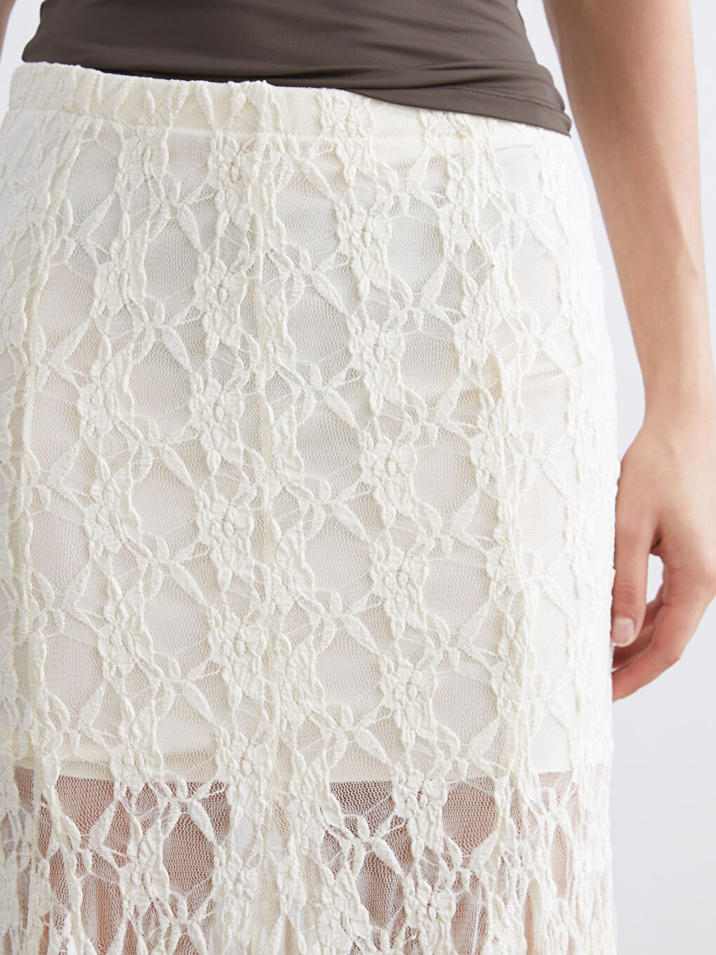 Ekru Beli Lastikli Dantelli Fırfırlı Etek-2