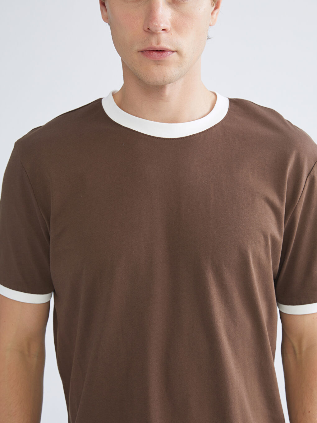 Kahverengi Bisiklet Yaka Penye Erkek Tişört-2