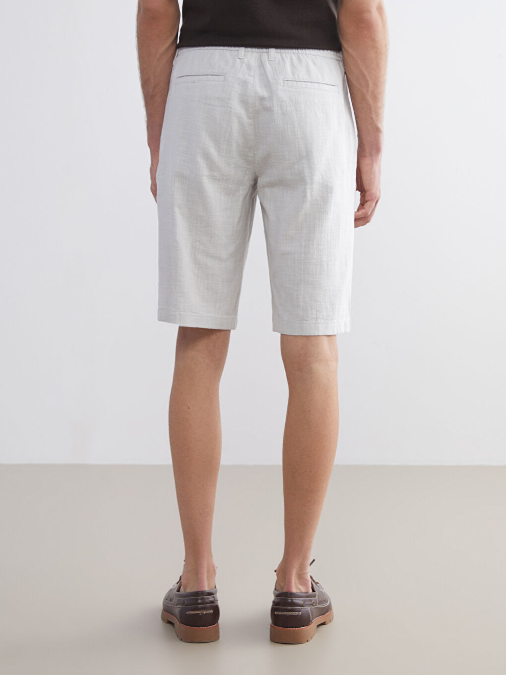 Gri Standart Kalıp Armürlü Erkek Şort-3