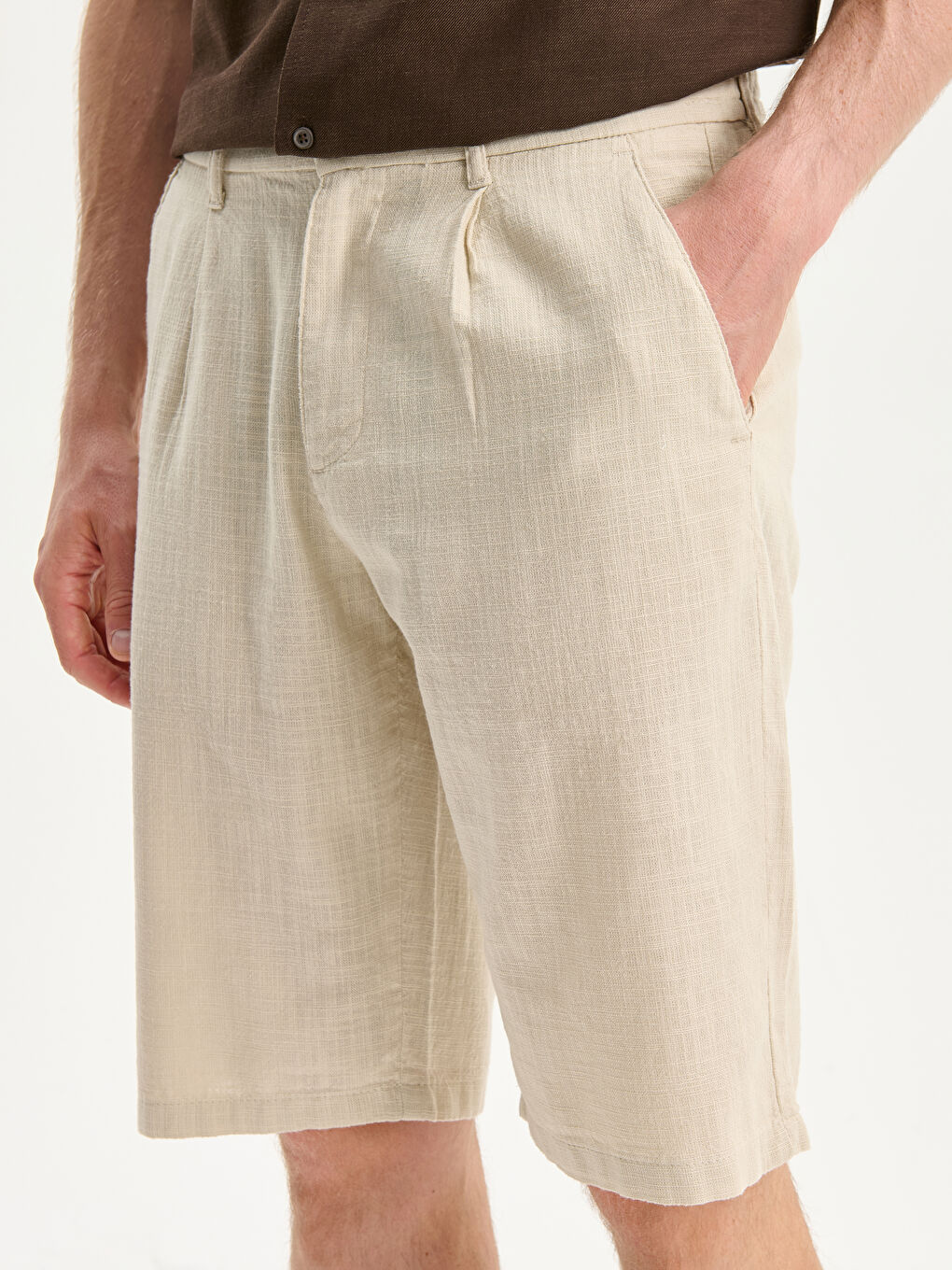 Bej Standart Kalıp Armürlü Erkek Şort-2