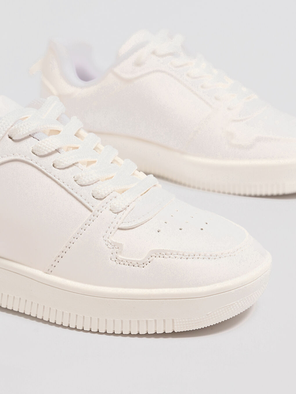 Lace-up Girls' Sneakers-8