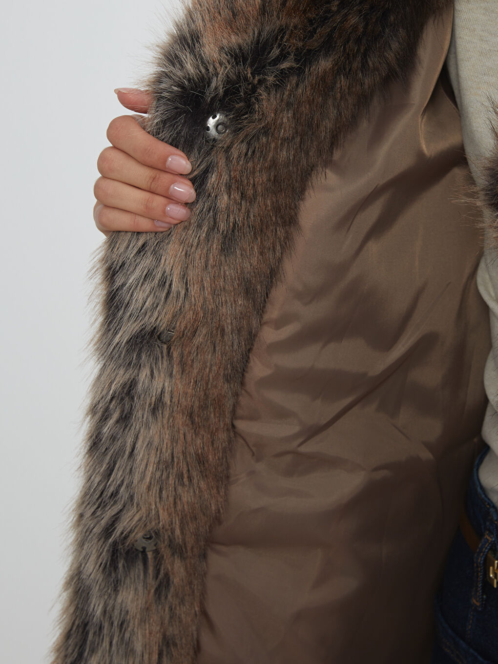 Jacket Neck Women's Fur Overcoat-3