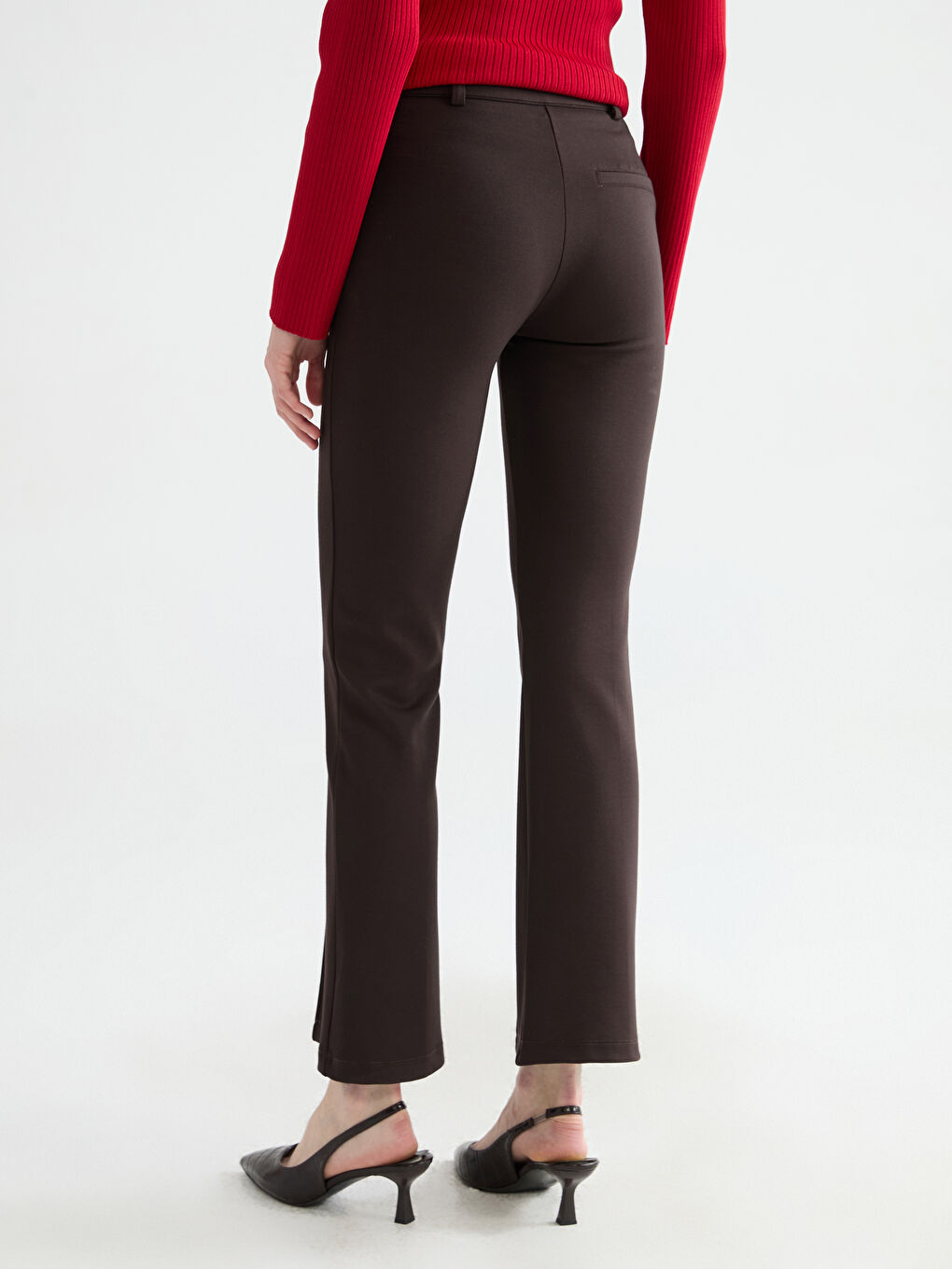 Kahverengi Dar Fit Kadın Pantolon-3