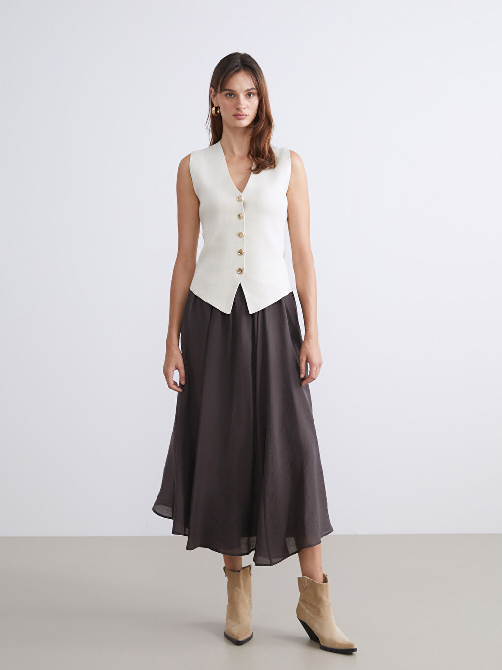 Elasticated Waist Pleated Skirt
