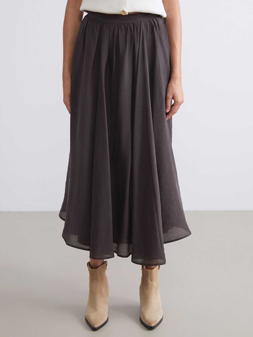 Elasticated Waist Pleated Skirt-1