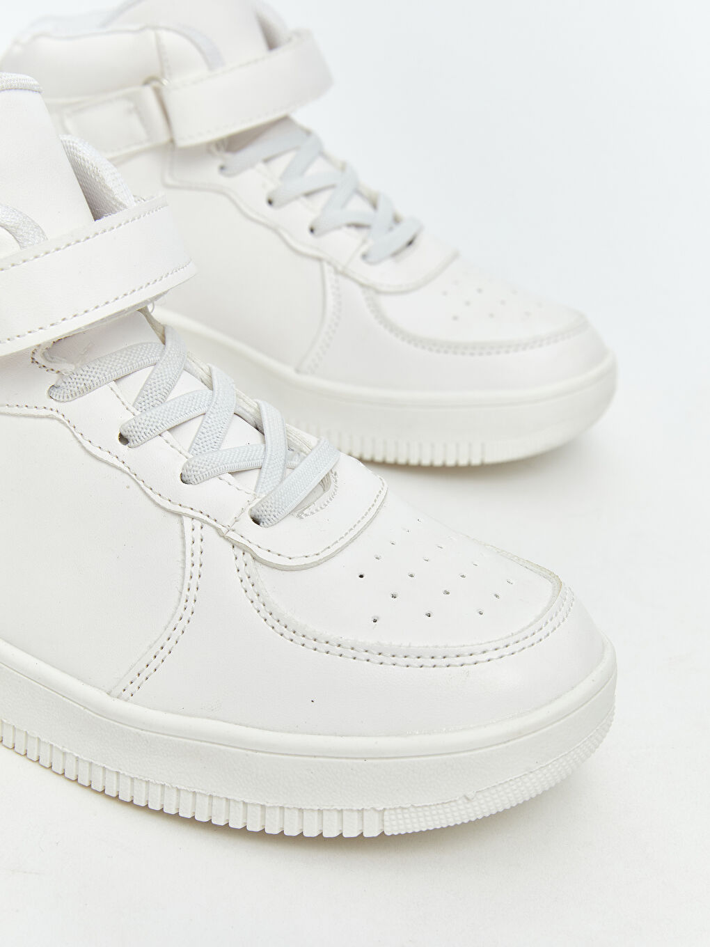 Lace-up Girls' Sneakers-2