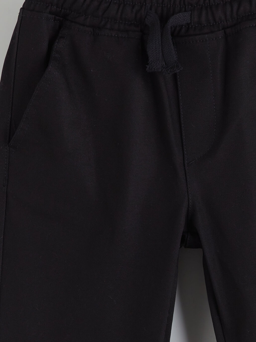 Siyah Beli Lastikli Erkek Çocuk Pantolon-2