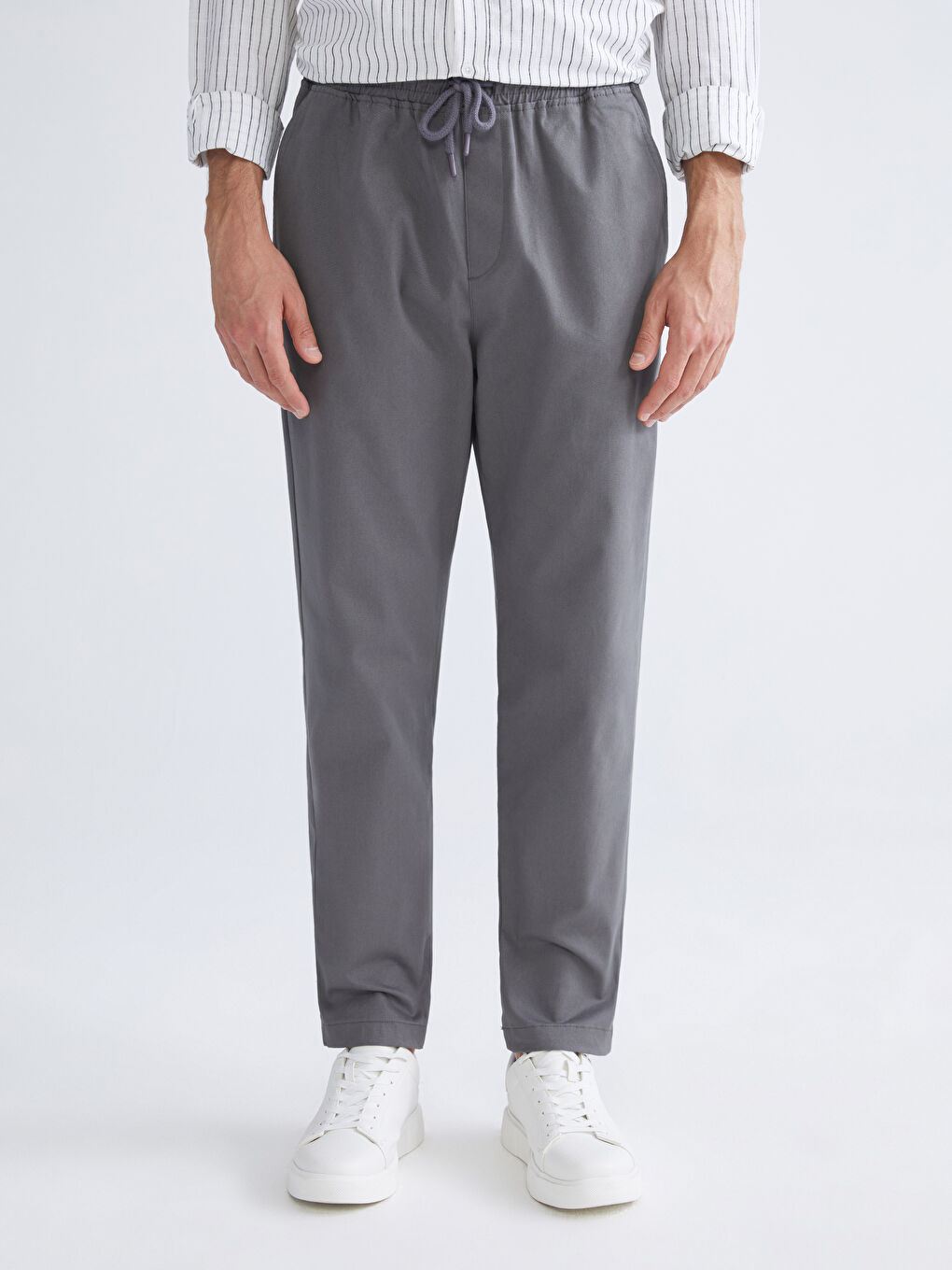 Gri Standart Kalıp Gabardin Erkek Pantolon-1