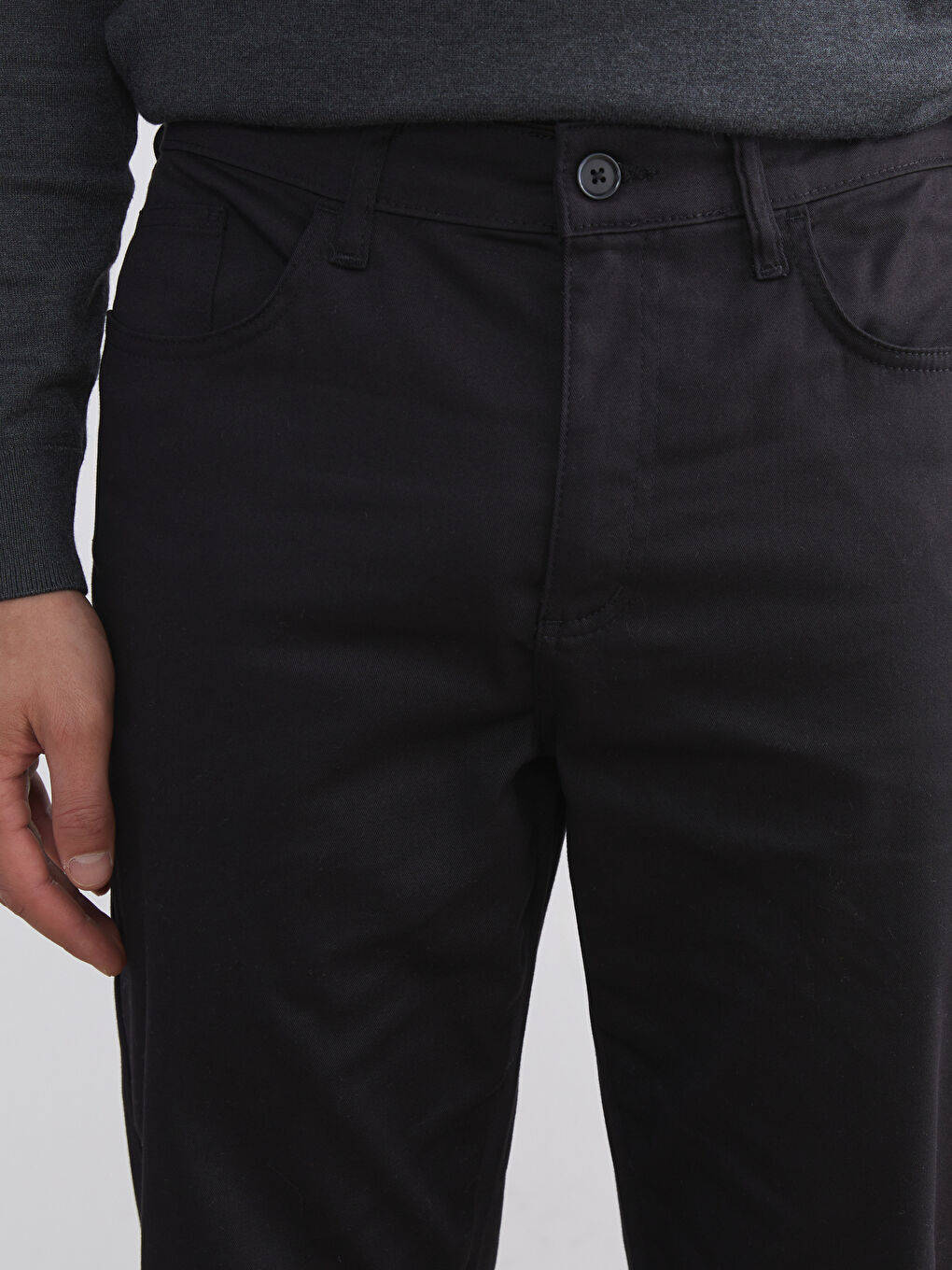 Siyah Standart Kalıp Erkek Pantolon-2