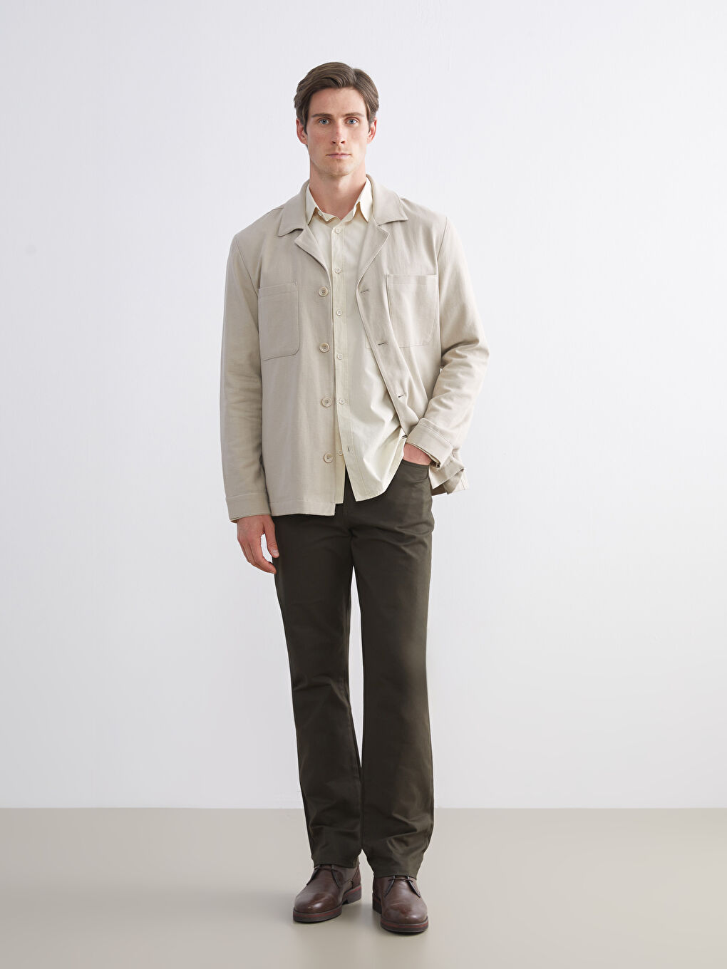 Haki Standart Kalıp Erkek Pantolon