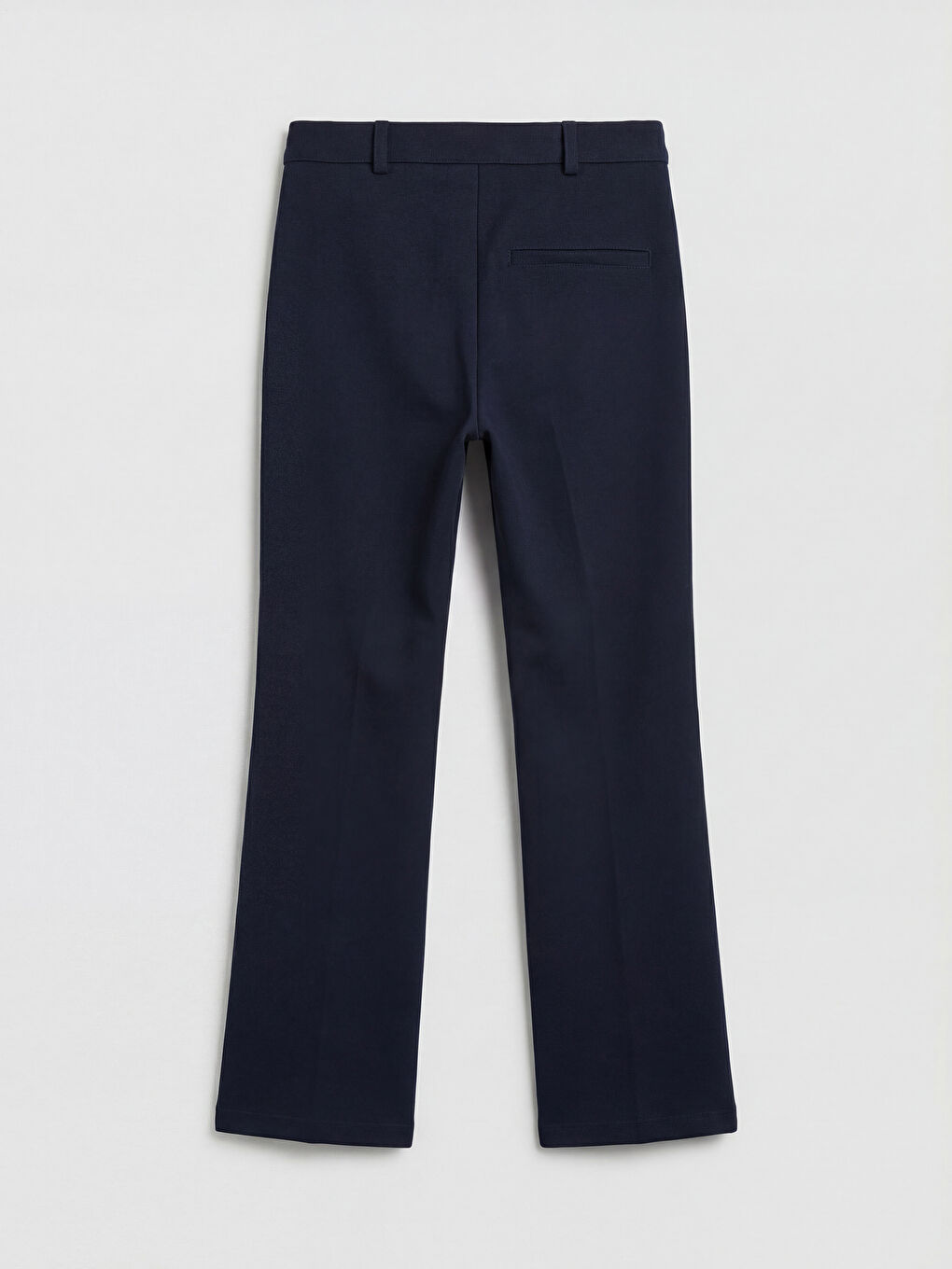 بنطلون نحيف للسيدات مع تفاصيل الخياطة-6