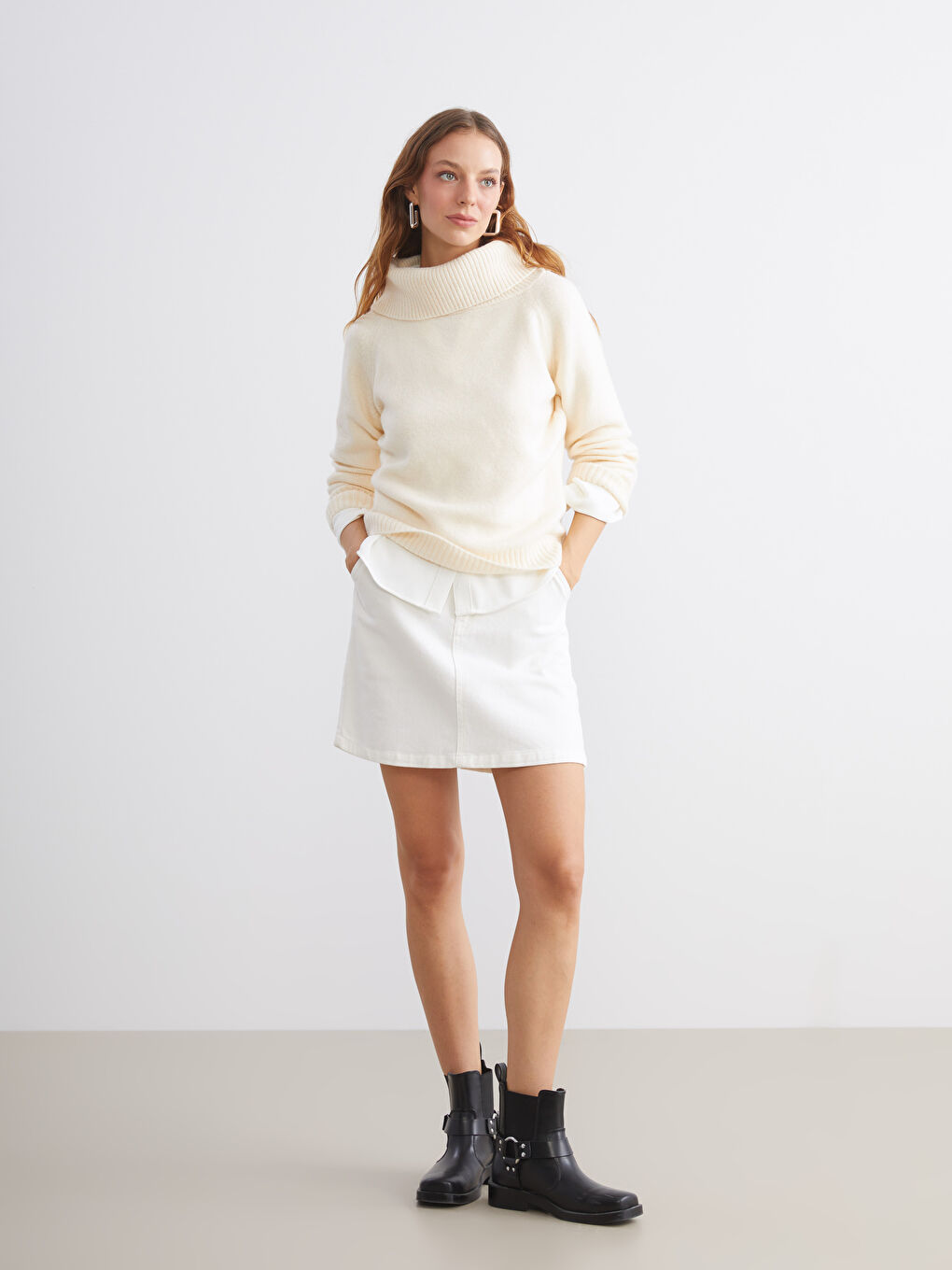 Ekru Kayık Yaka Kadın Triko Kazak-1