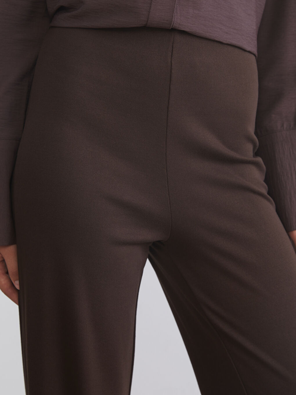 Kahverengi Beli Lastikli Geniş Paça Kadın Eşofman Altı-5